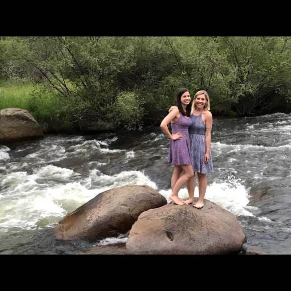 Meet your Posher! - Picture 3 of 4